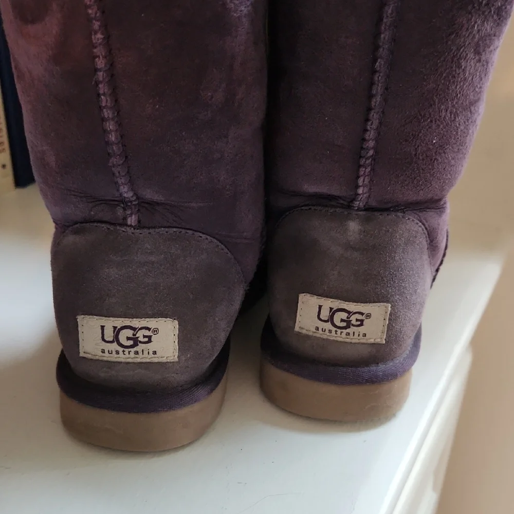 Last Call Women's Purple Uggs Boots - Picture 2 of 5